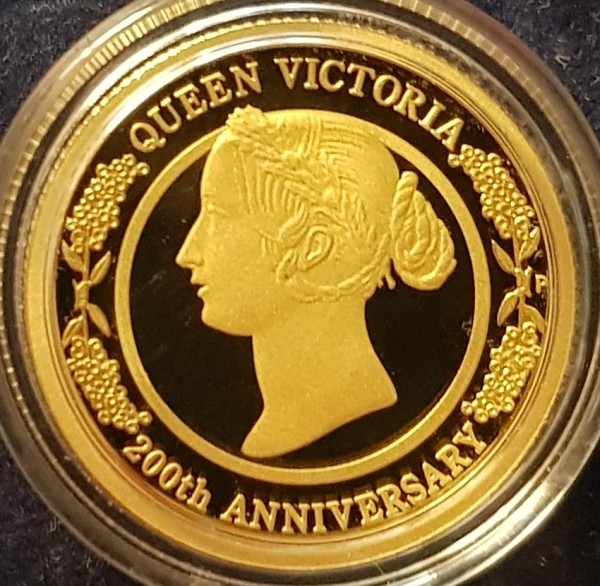 AU QV 200 years 2019 a.jpg